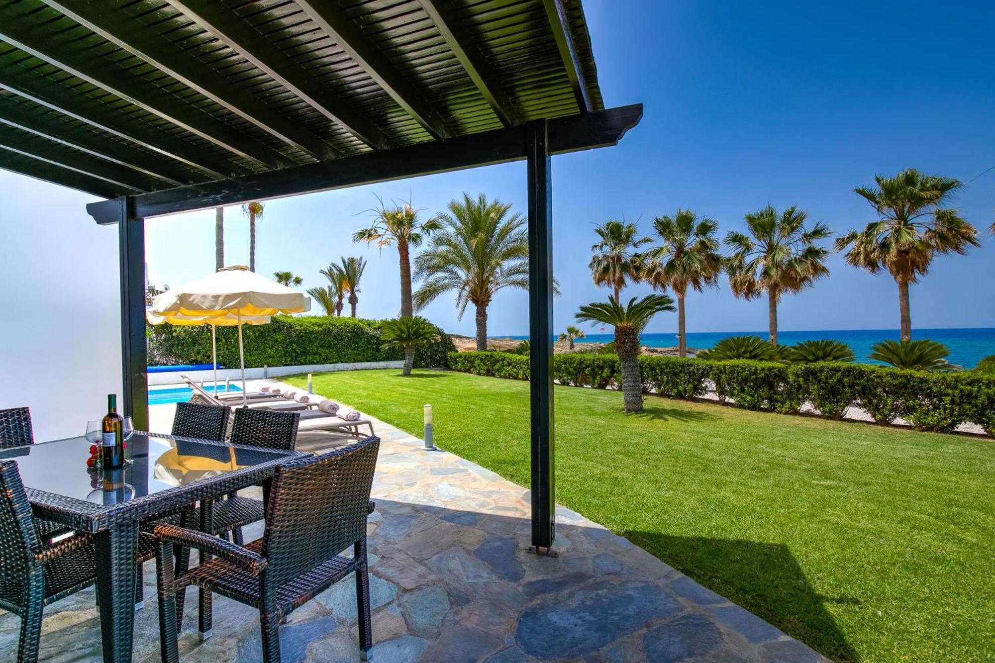 Platzia Beach Villas Paphos Luaran gambar