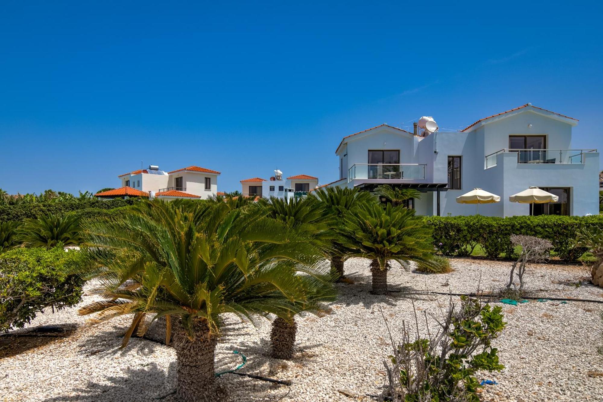 Platzia Beach Villas Paphos Luaran gambar