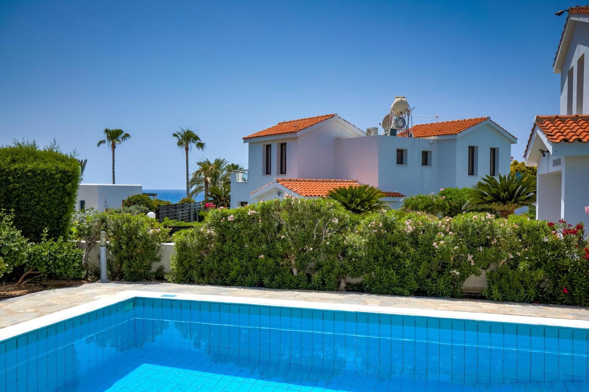 Platzia Beach Villas Paphos Luaran gambar