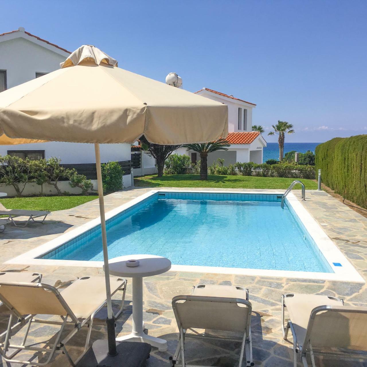 Platzia Beach Villas Paphos Luaran gambar
